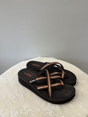 Teva Mush Mandalyn Wedge Sandals Strappy Comfort Size 8